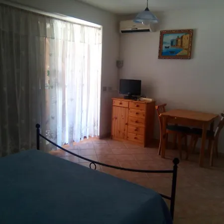 Apartment Studio In The Most Southern Point Of The Island, Completely Fenced Super Price !!! *